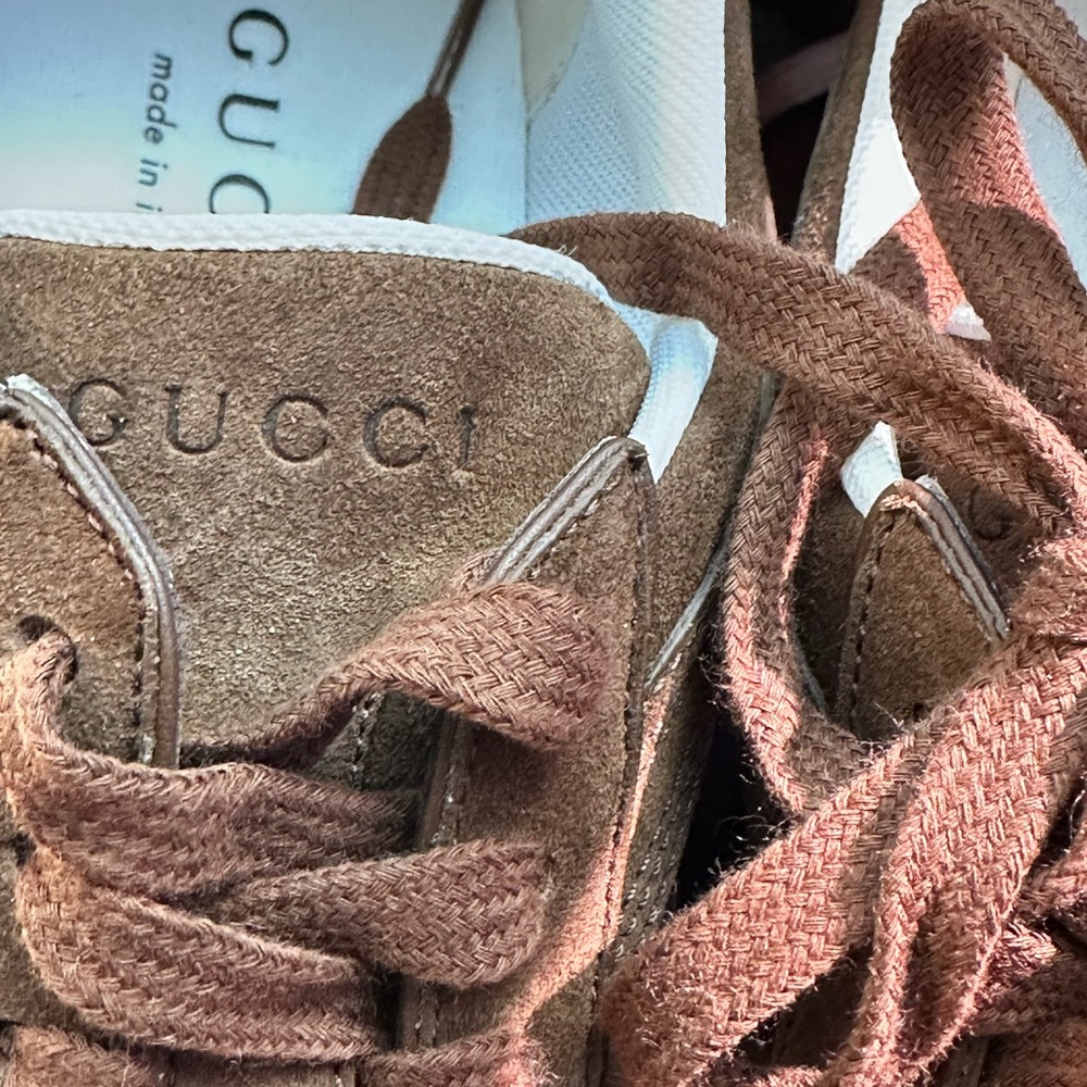 Gucci G75 sneakers Tan Suede Sneakers - Picture 6 of 8